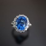 サファイアの色は青色だけではない豊富な色の宝石の不思議な世界とは